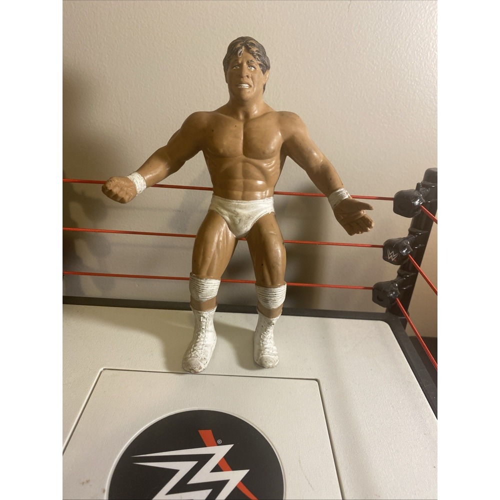 Tito Santana STRIKE FORCE 1986 WWF LJN Titan Sports 8" Wrestling Missing Finger